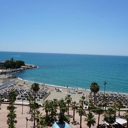 Beachfront Apartment In Fuengirola With Sea Views Екстер'єр фото